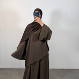 Ensemble asymétrique, marron