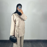 Ensemble blazer broche, couleur beige