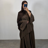 Ensemble asymétrique, marron