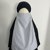 Half-niqab, couleur gris clair