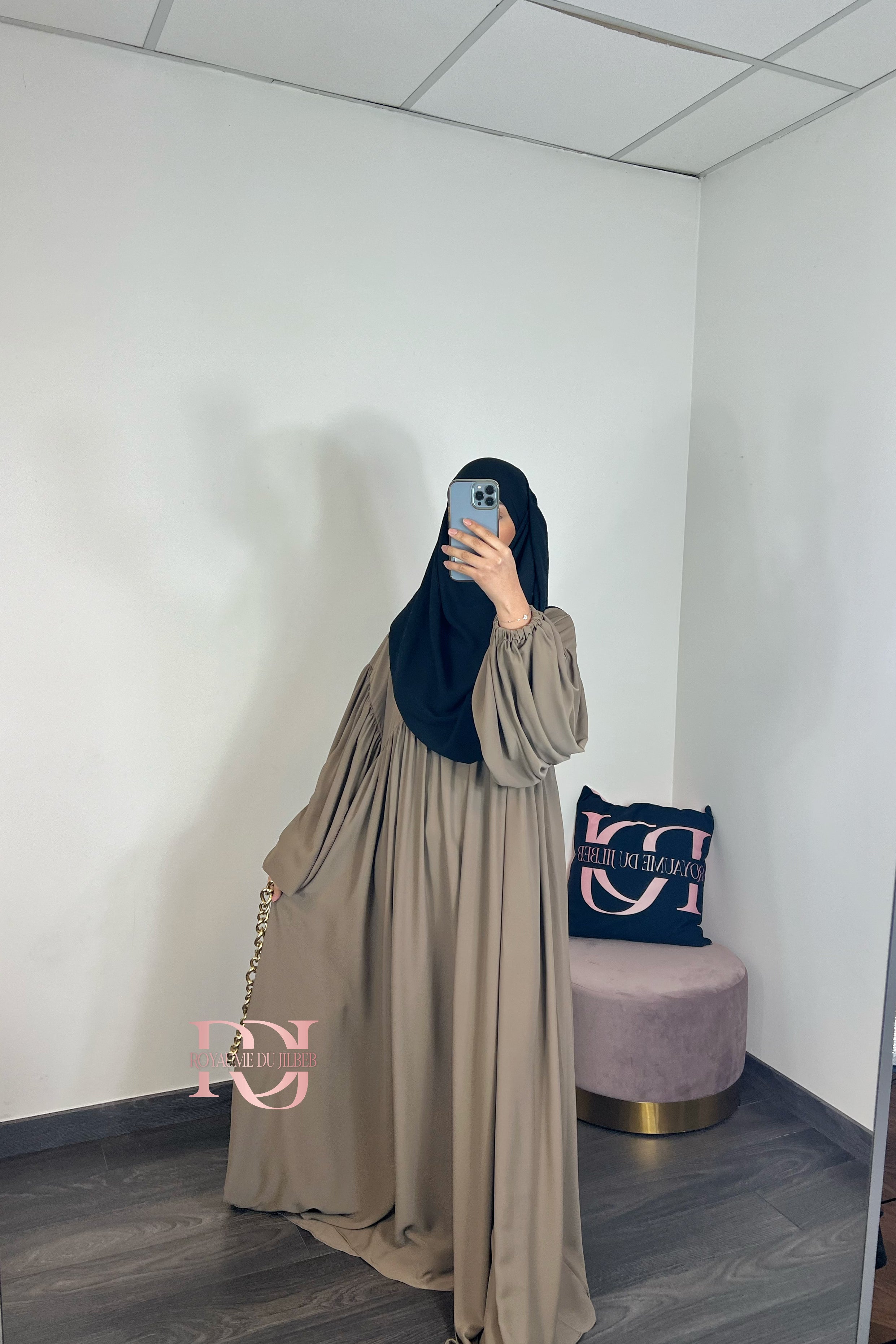 Abaya Esmaa (plusieurs couleurs)