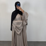 Abaya manches volantes, taupe