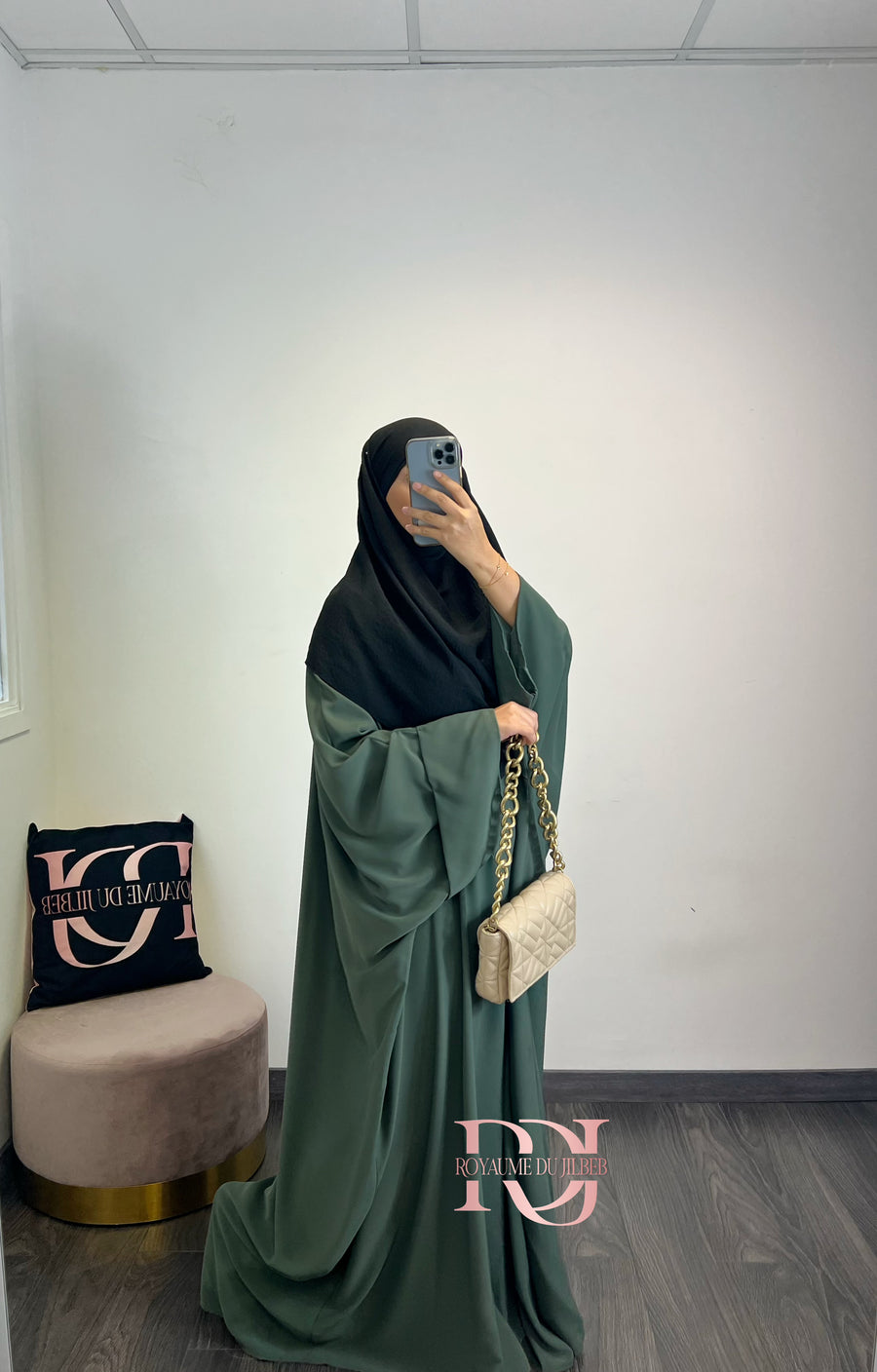 Abaya farasha soie de médine (plusieurs couleurs)
