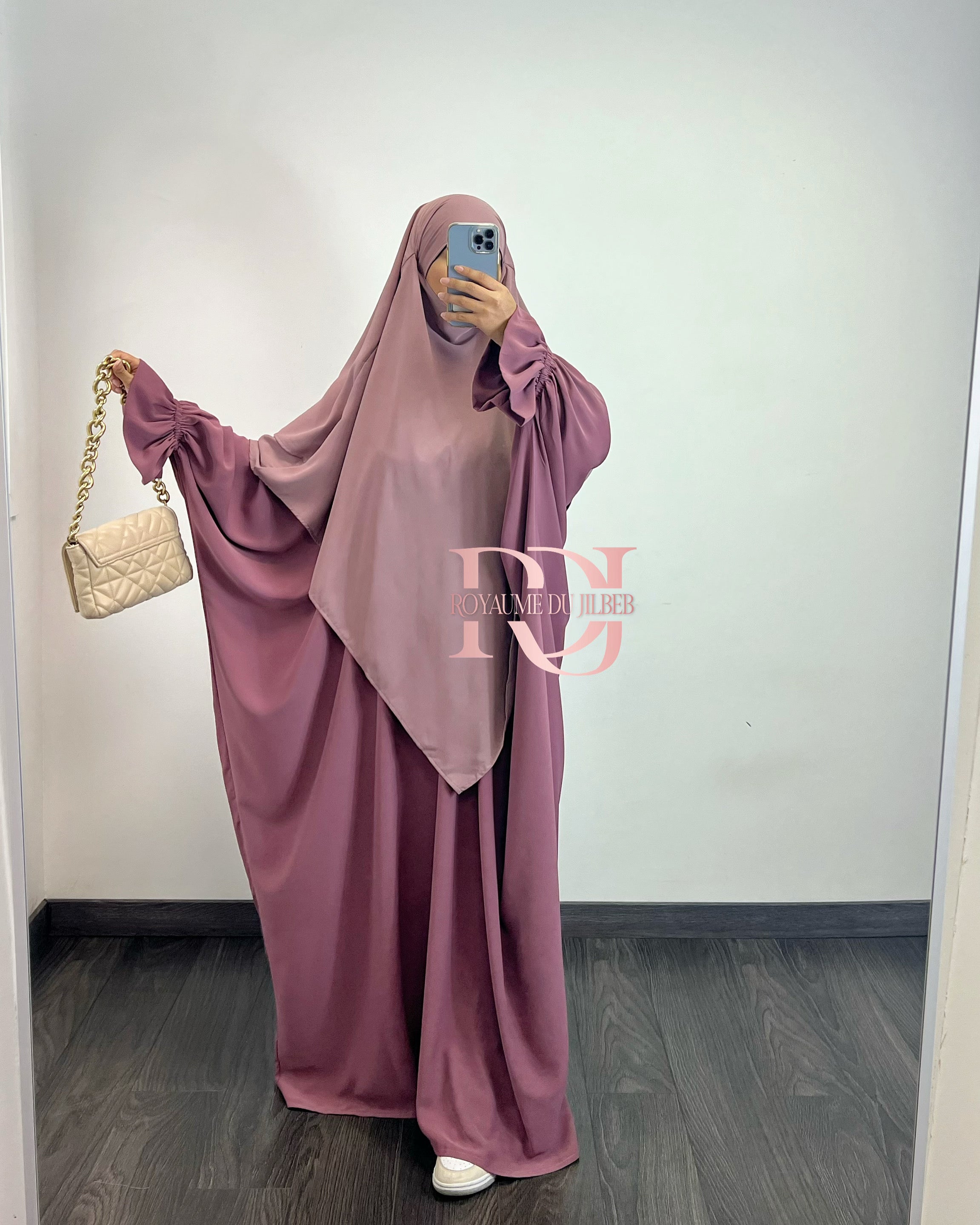 Jilbebs de toutes les couleurs Khimars Abayas Pr t porter